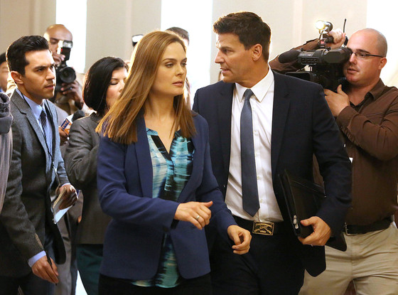 Bones, David Boreanaz, Emily Deschanel Bones, David Boreanaz, Emily Deschanel